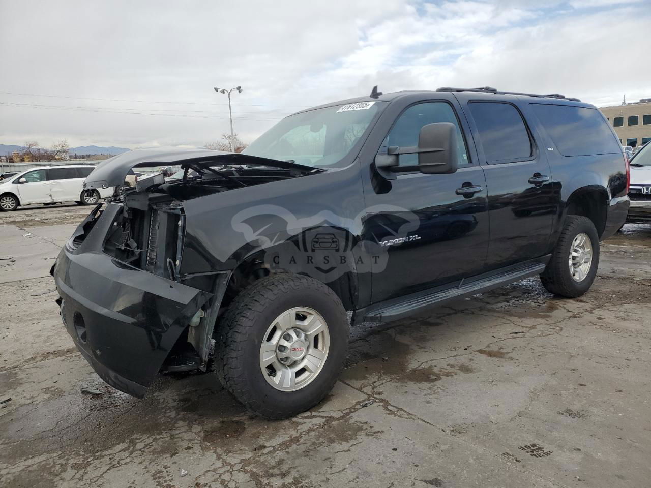 GMC Yukon K2500 SLT 6.0L  8 2013
