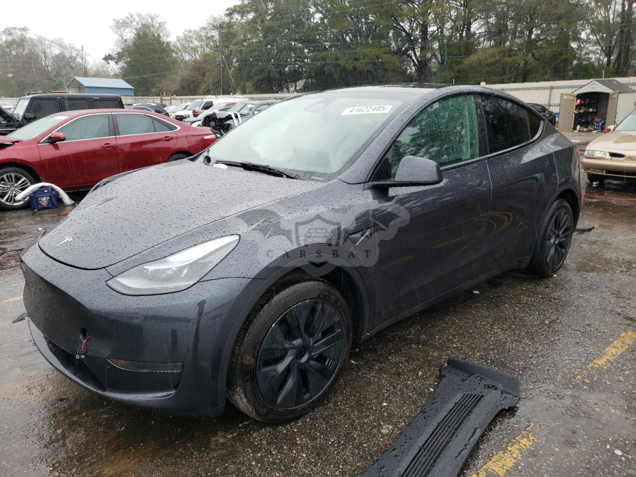 Tesla Model Y 2024