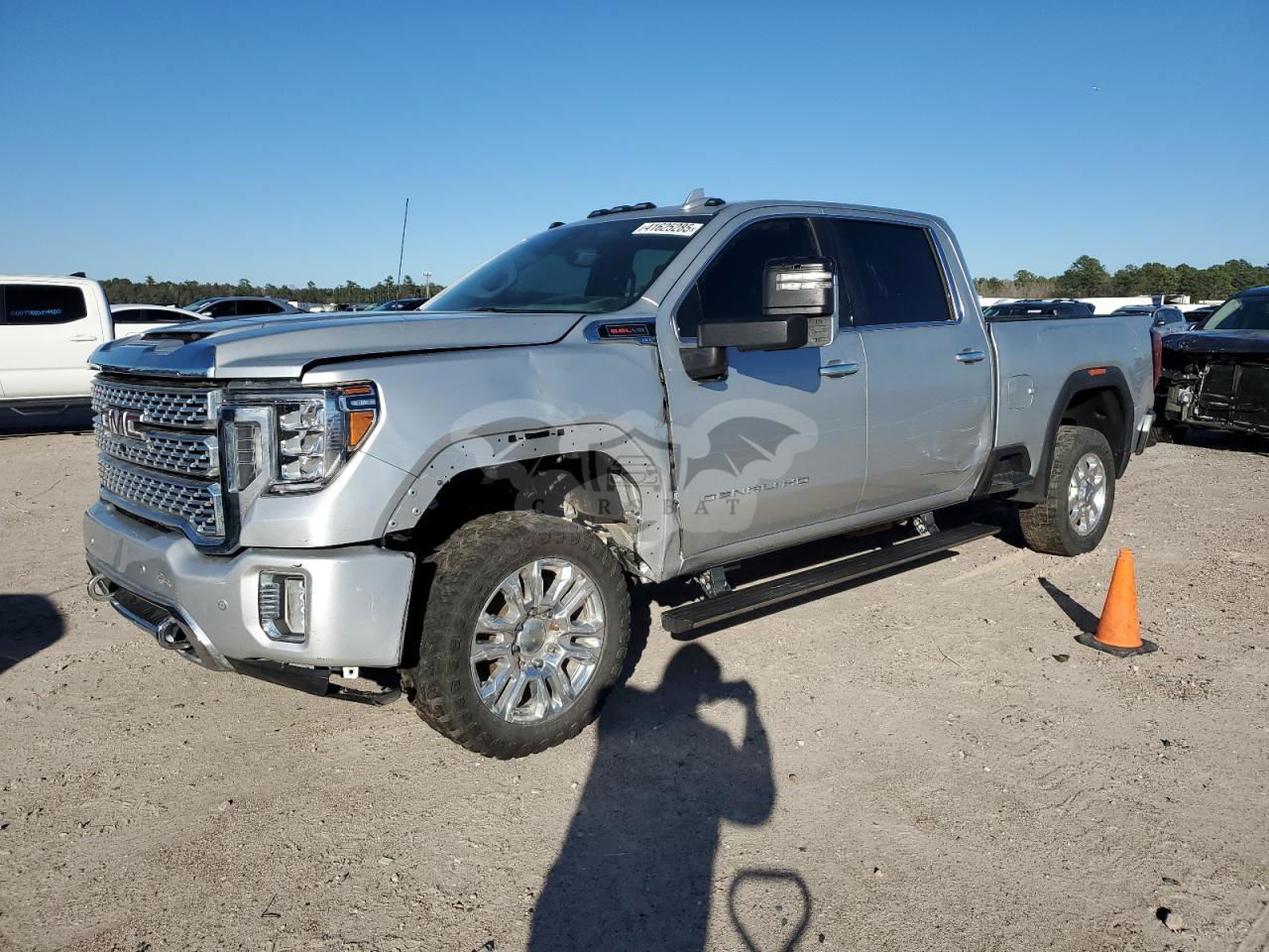 GMC Sierra K2500 DENALI 6.6L  8 2023