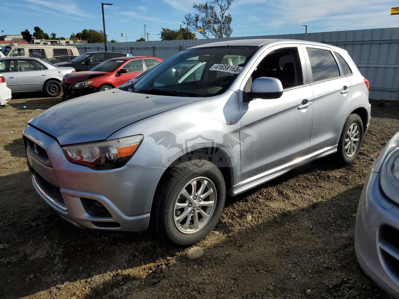 Mitsubishi Outlander ES 2.0L  4 2012