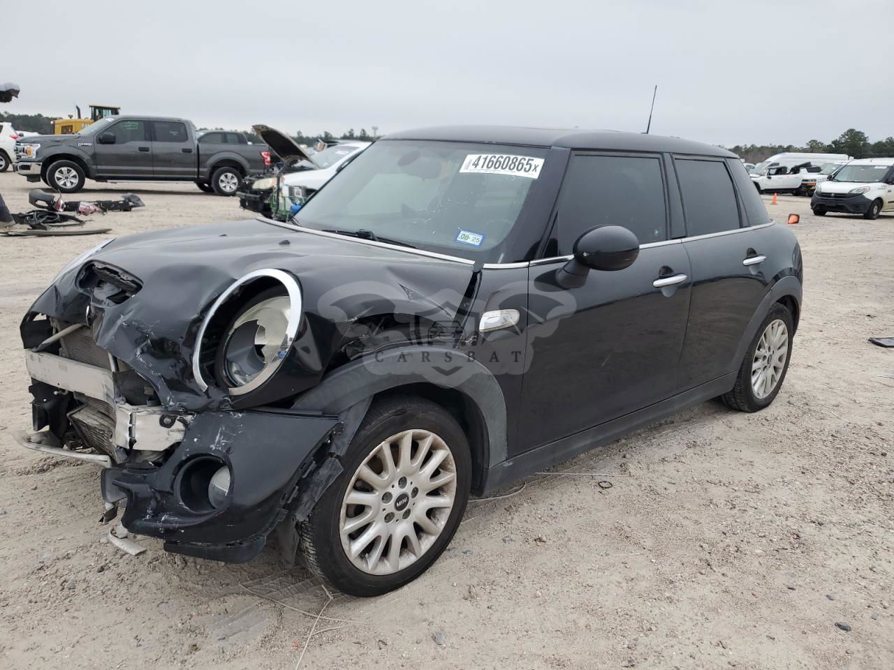 Mini Cooper 2.0L  4 2015