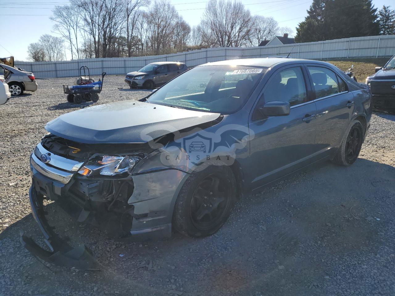 Ford Fusion SE 2.5L  4 2011