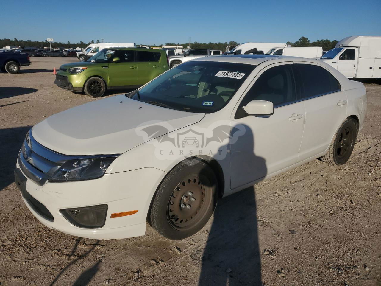 Ford Fusion SE 2.5L  4 2011