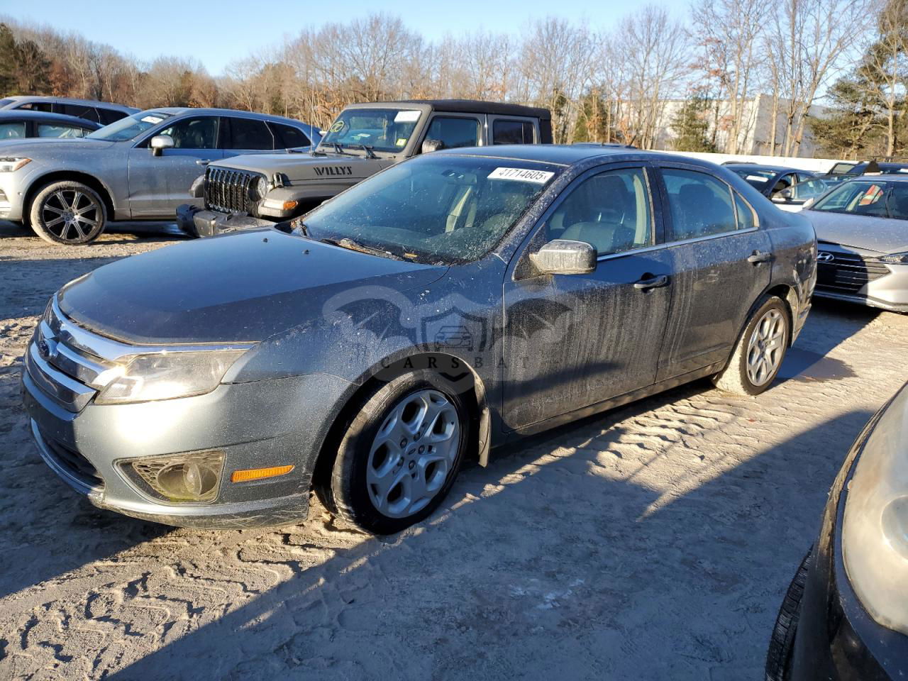 Ford Fusion SE 2.5L  4 2011