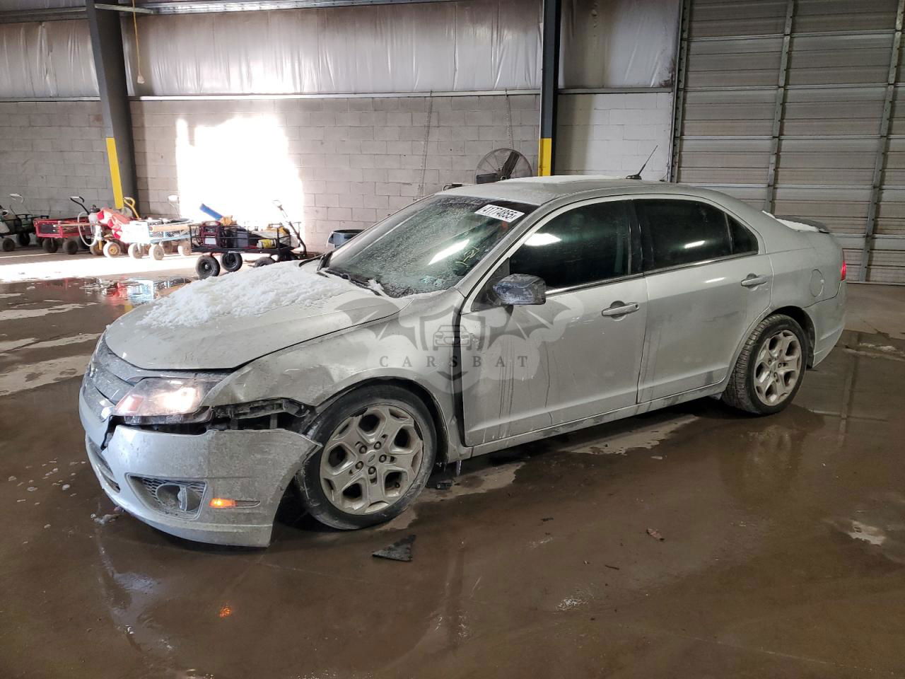 Ford Fusion SE 2.5L  4 2011