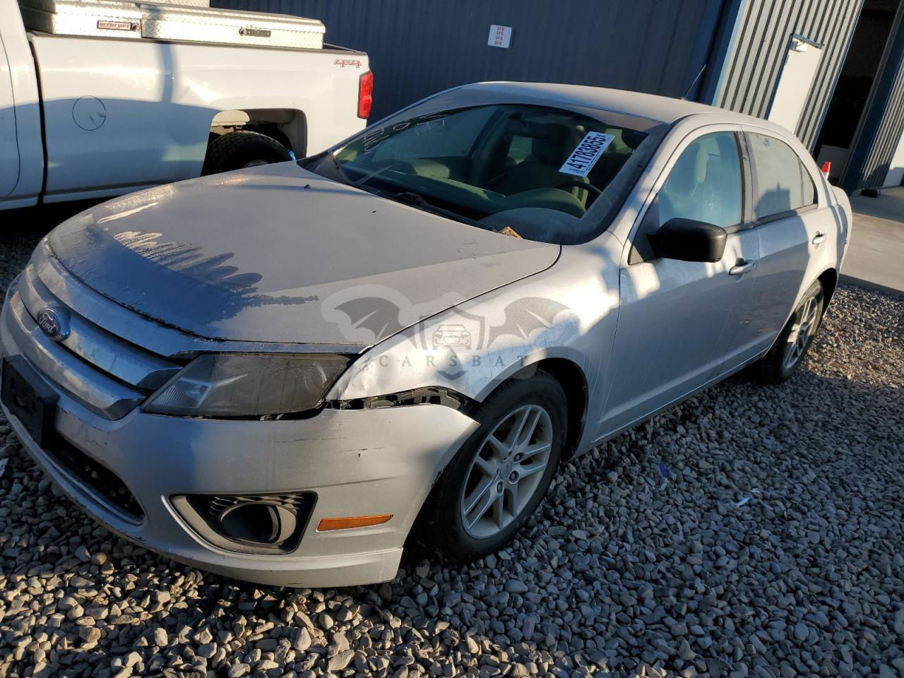 Ford Fusion S 2.5L  4 2011