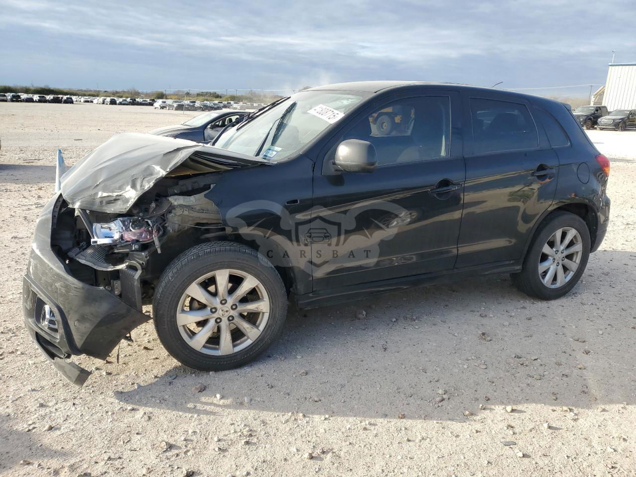 Mitsubishi Outlander SE 2.0L  4 2012