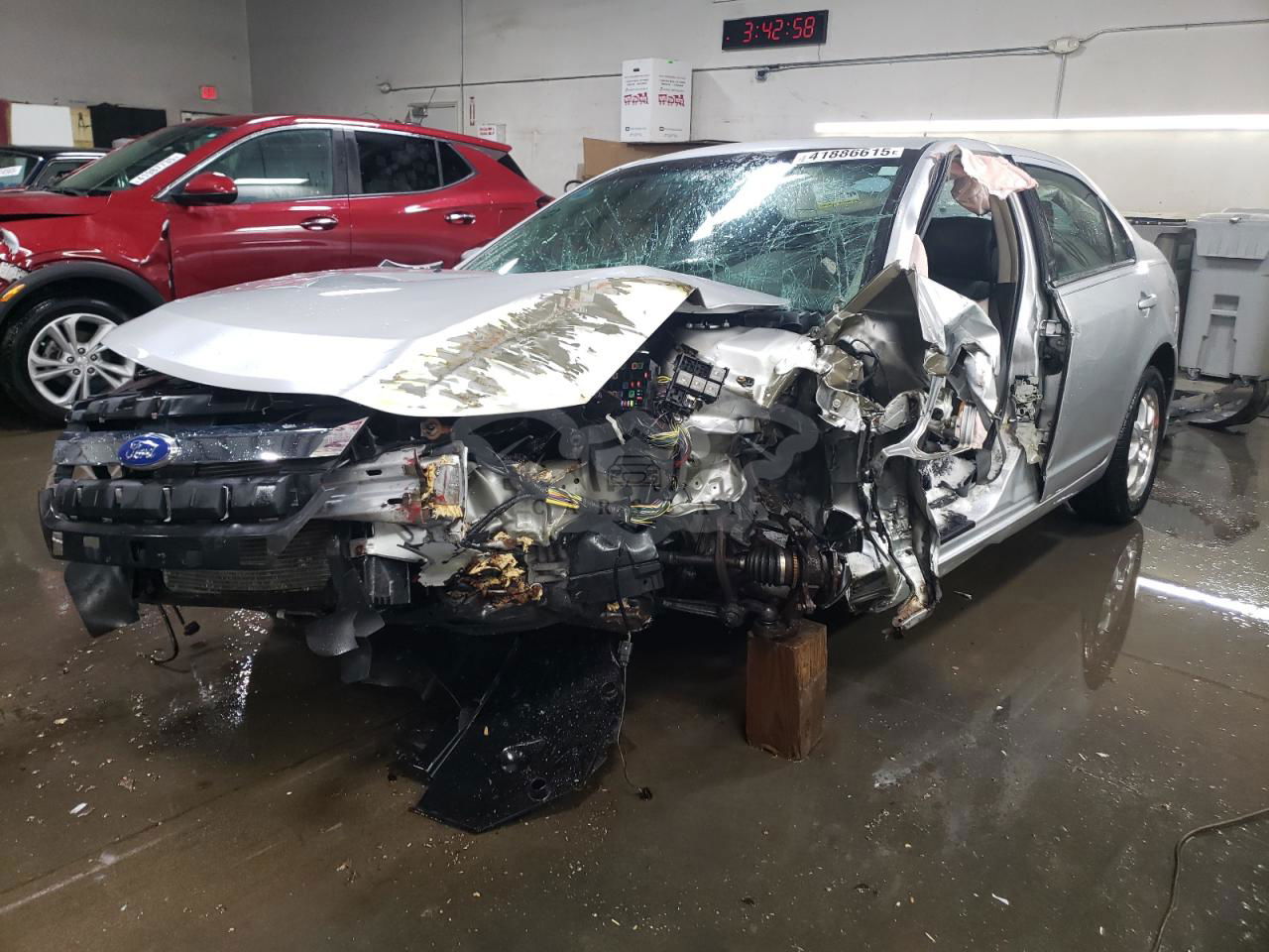 Ford Fusion SE 3.0L  6 2011