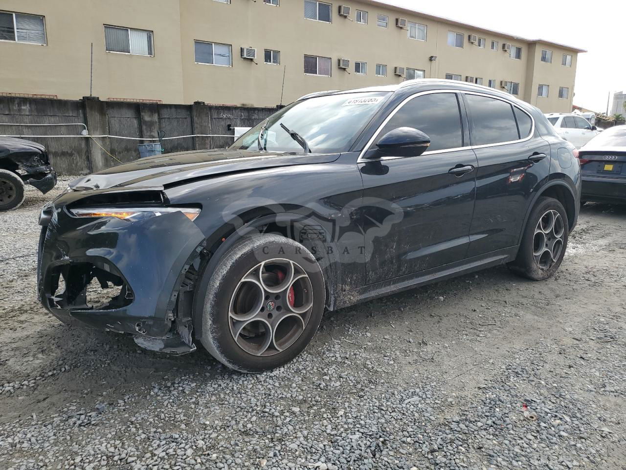 Alfa Romeo Stelvio 2.0L  4 2019