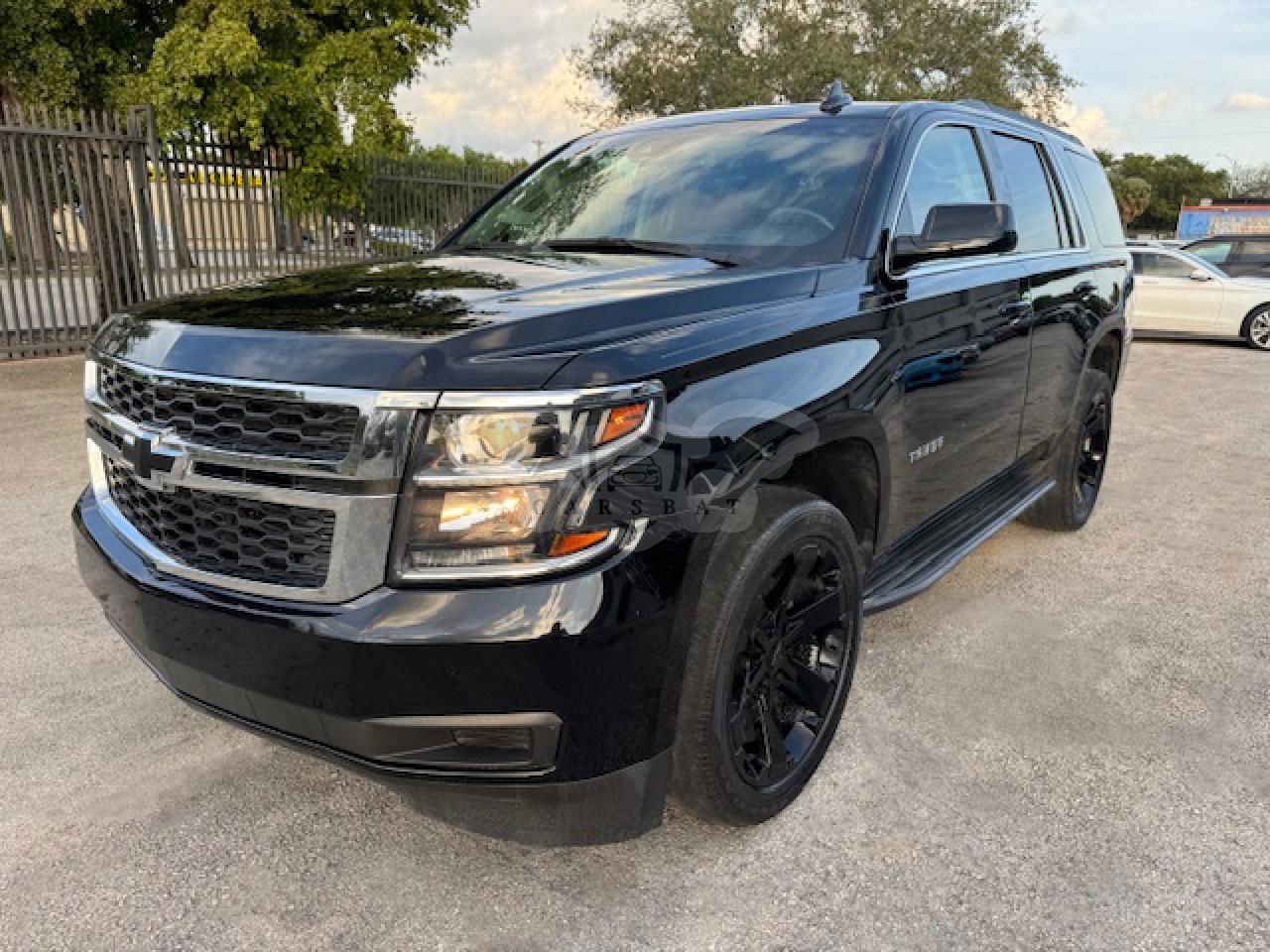 Chevrolet Tahoe C1500 LS 5.3L  8 2019