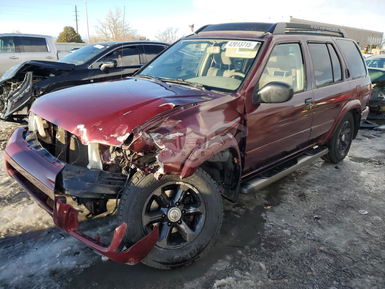 Nissan Pathfinder LE 3.5L  6 2004