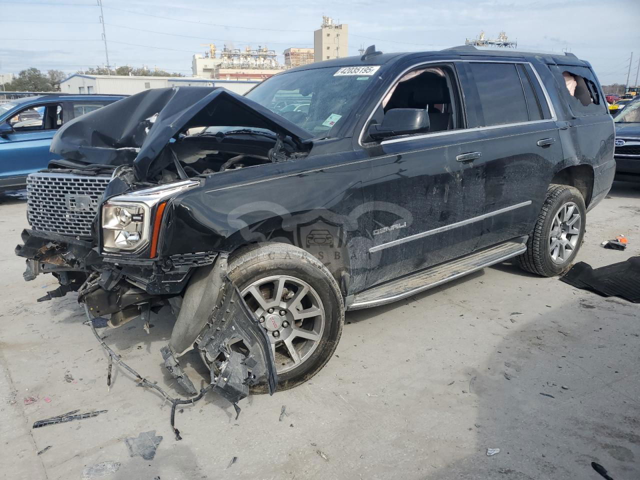 GMC Yukon DENALI 6.2L  8 2015