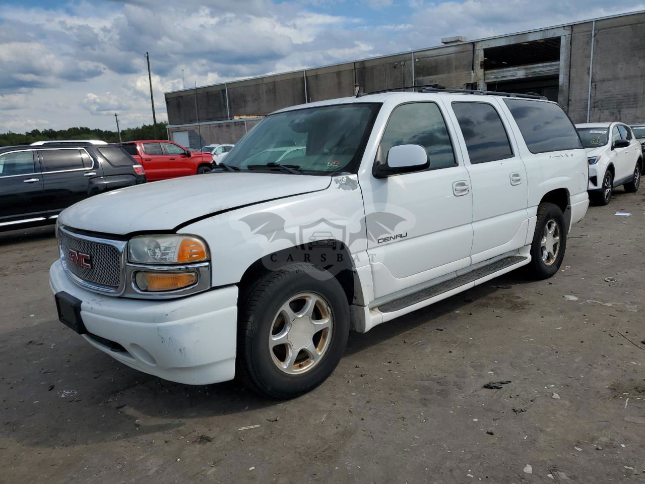 GMC Yukon DENALI 6.0L  8 2006
