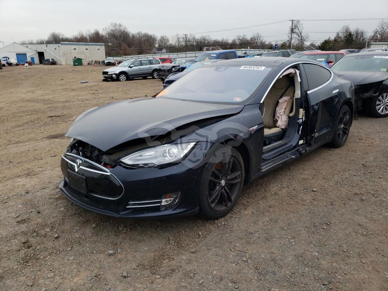 Tesla Model S 2014