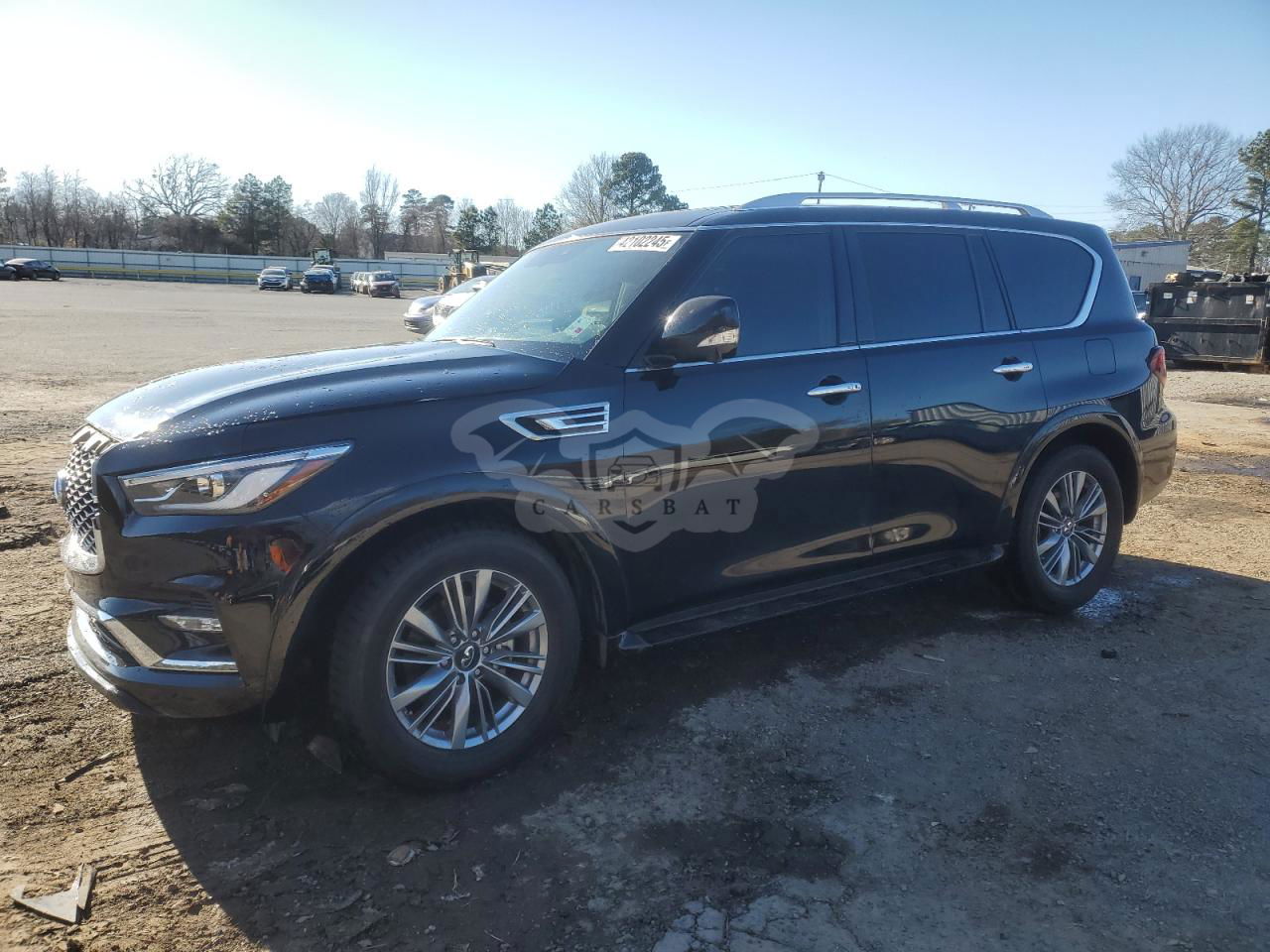 Infiniti QX80 LUXE 5.6L  8 2022
