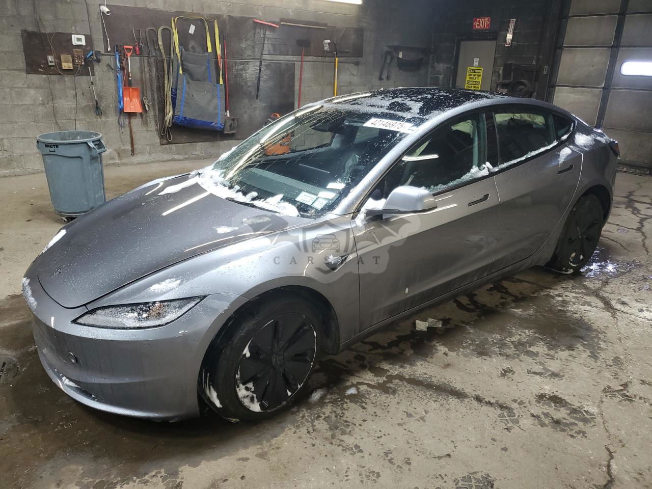 Tesla Model 3 2025