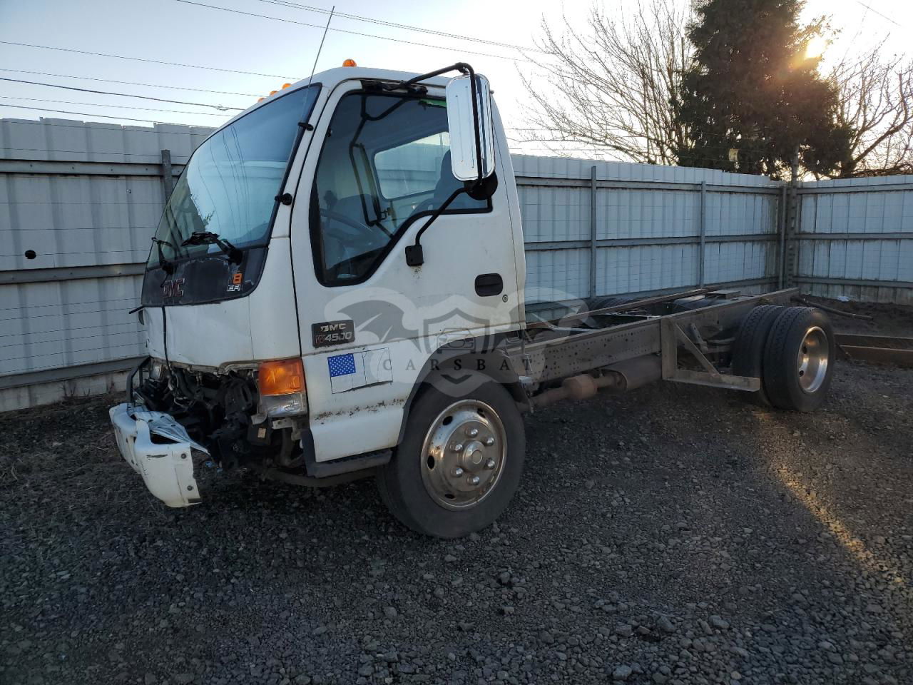 GMC W-series W45042 6.0L  8 2005