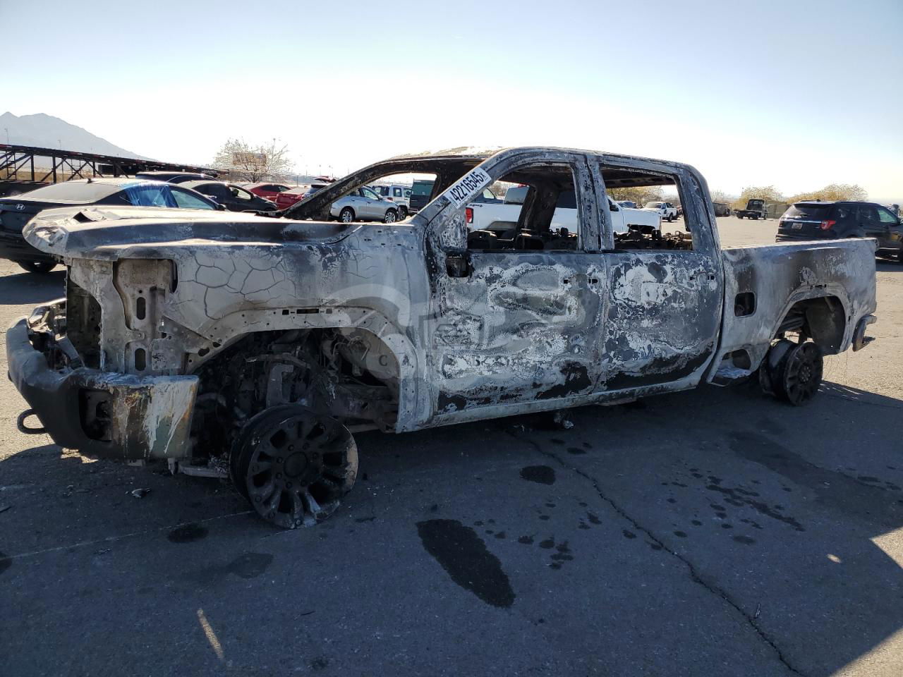 GMC Sierra K2500 SLT 6.6L  8 2023