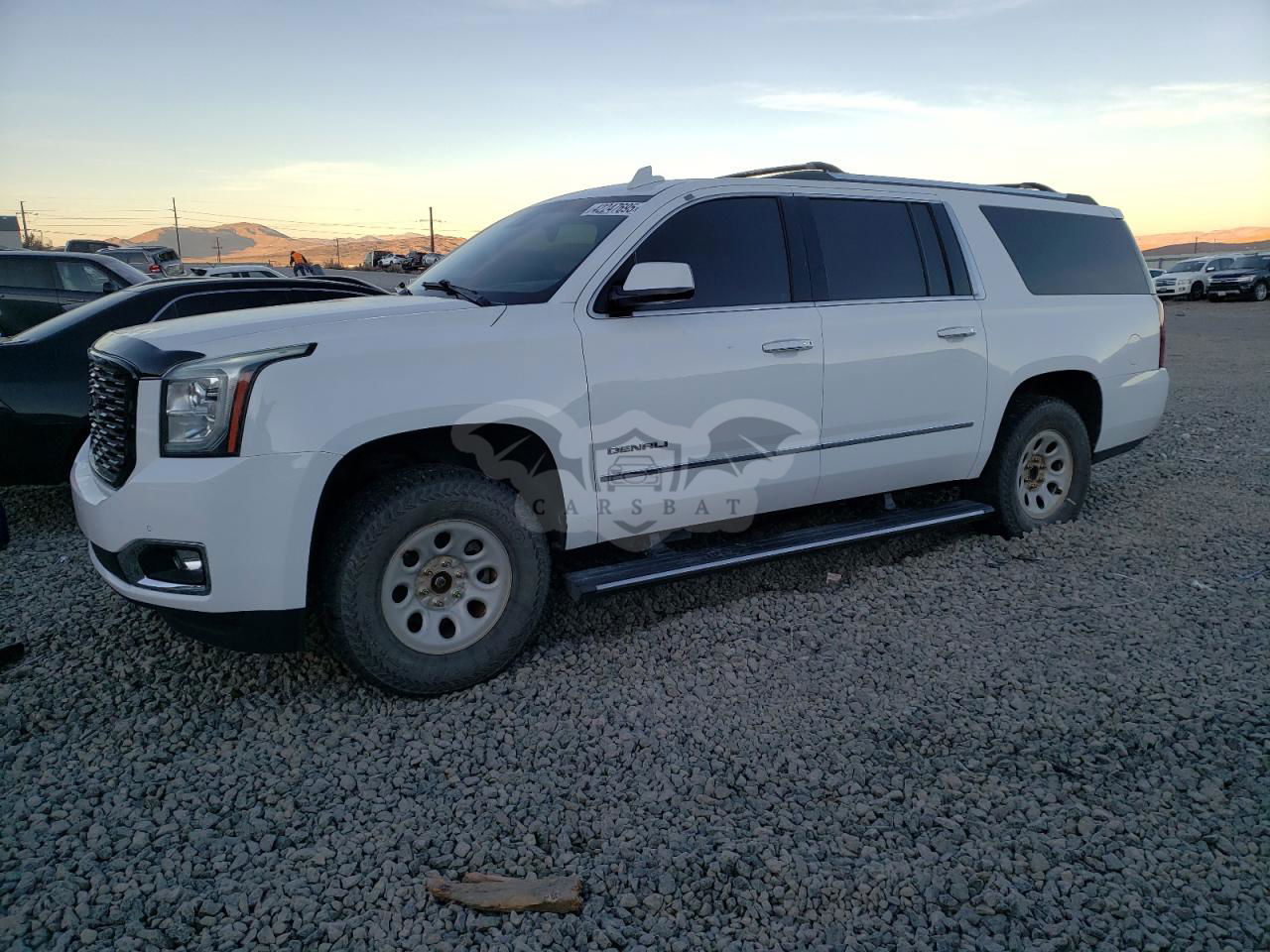 GMC Yukon DENALI 6.2L  8 2015