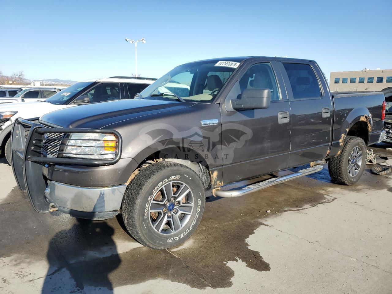 Ford F-150 SUPERCREW 5.4L  8 2005