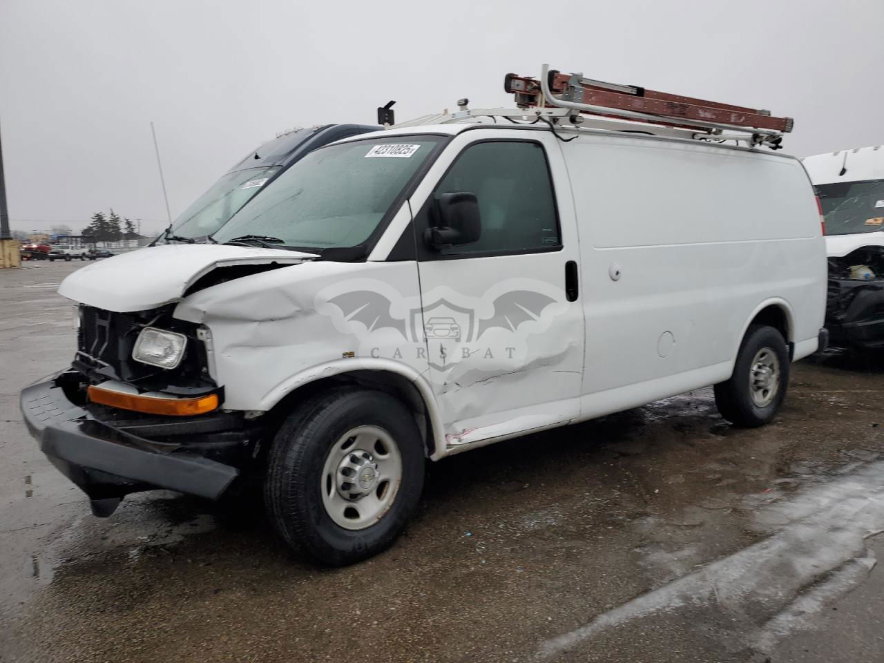 Chevrolet Express 4.8L  8 2013