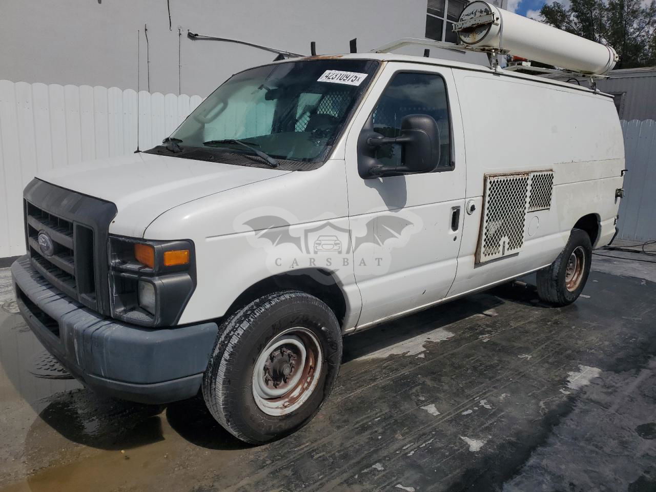 Ford Econoline E350 SUPER DUTY VAN 5.4L  8 2008