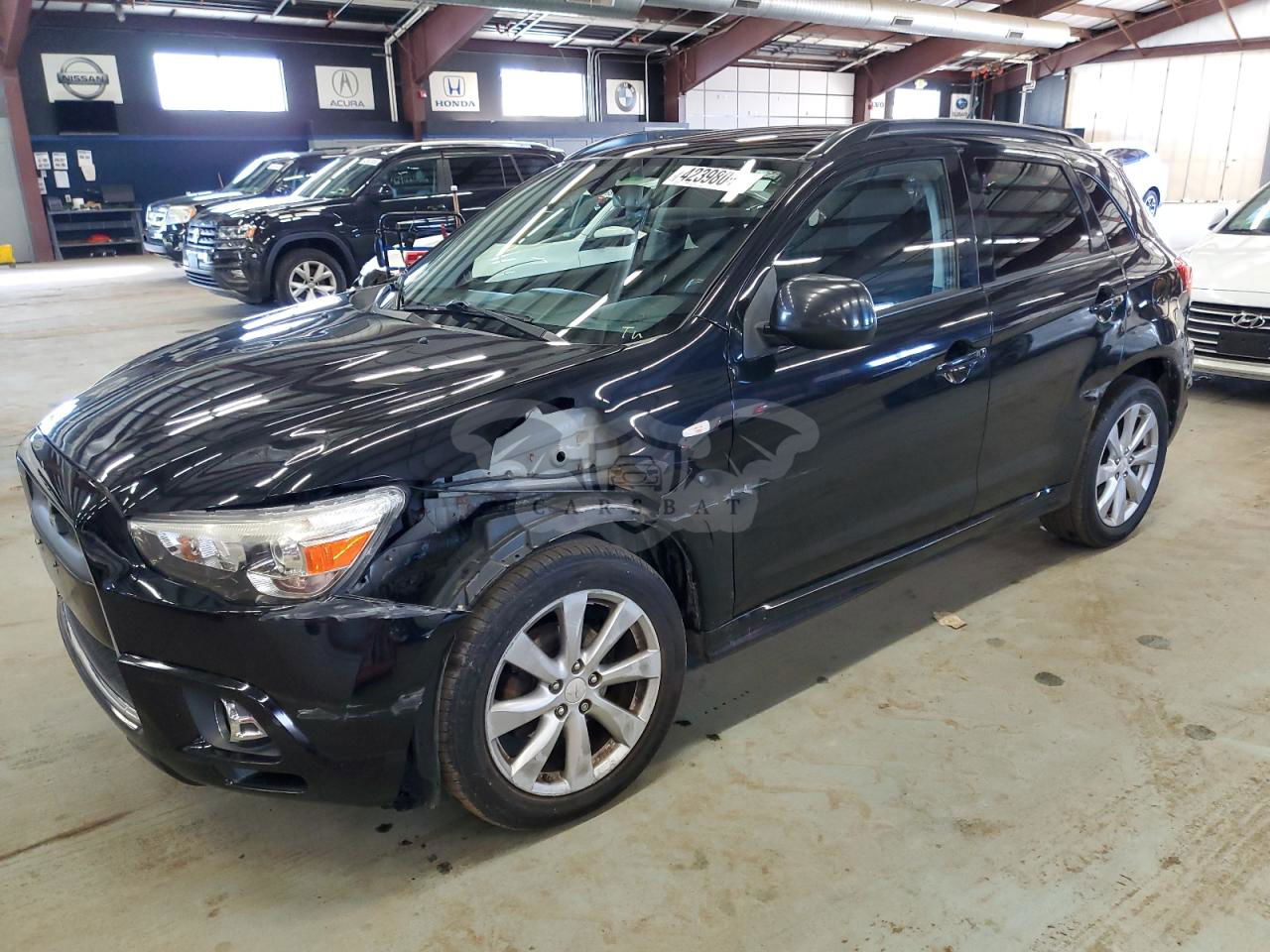 Mitsubishi Outlander SE 2.0L  4 2012