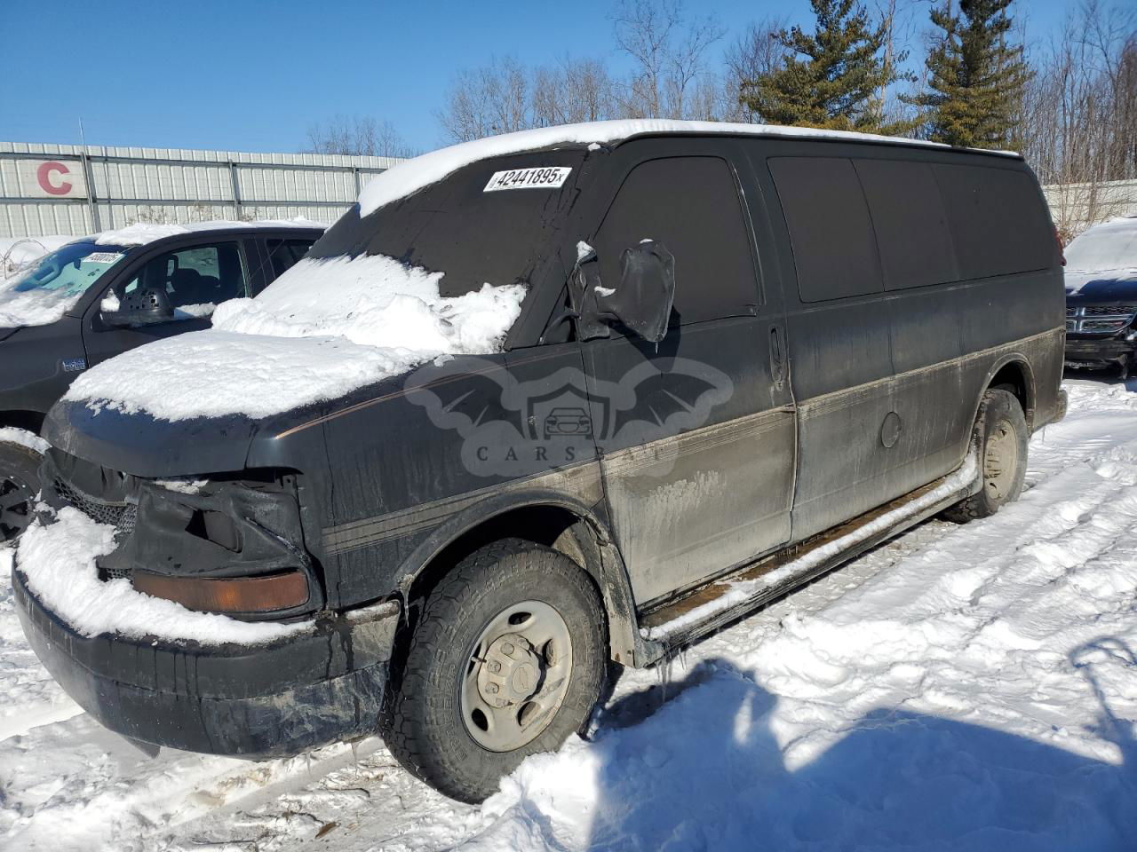 Chevrolet Express LS 4.8L  8 2011
