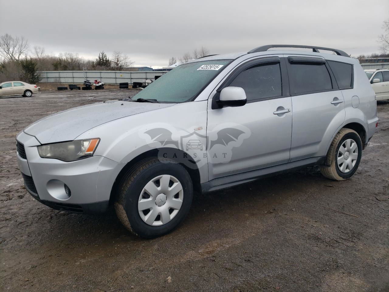 Mitsubishi Outlander ES 2.4L  4 2011