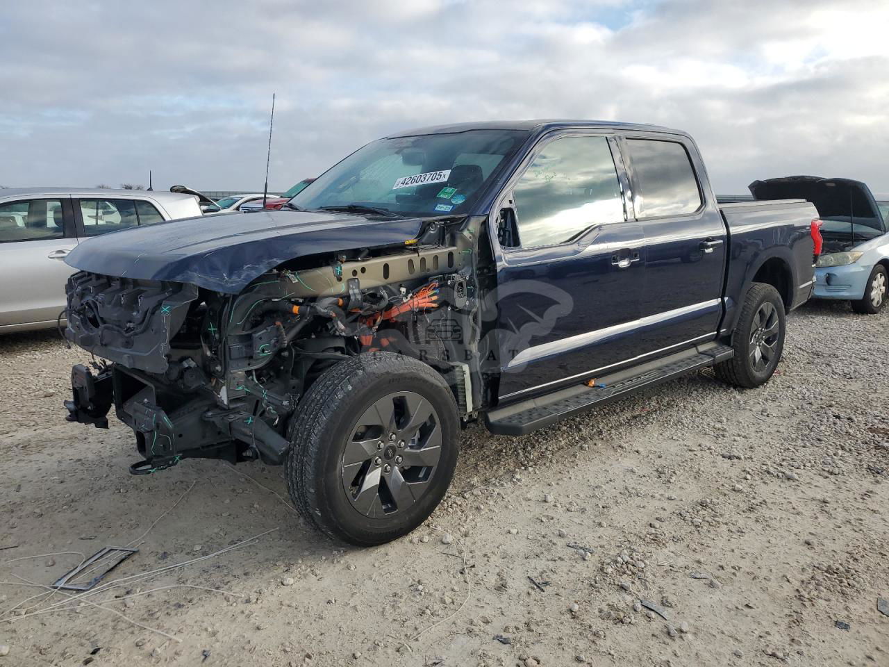 Ford F-150 LIGHTNING PRO 2023
