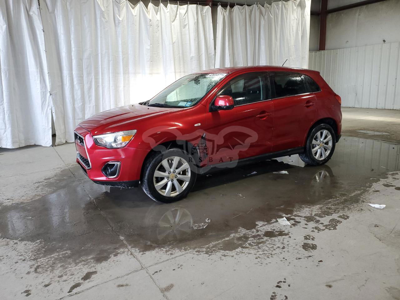 Mitsubishi Outlander SE 2.0L  4 2014
