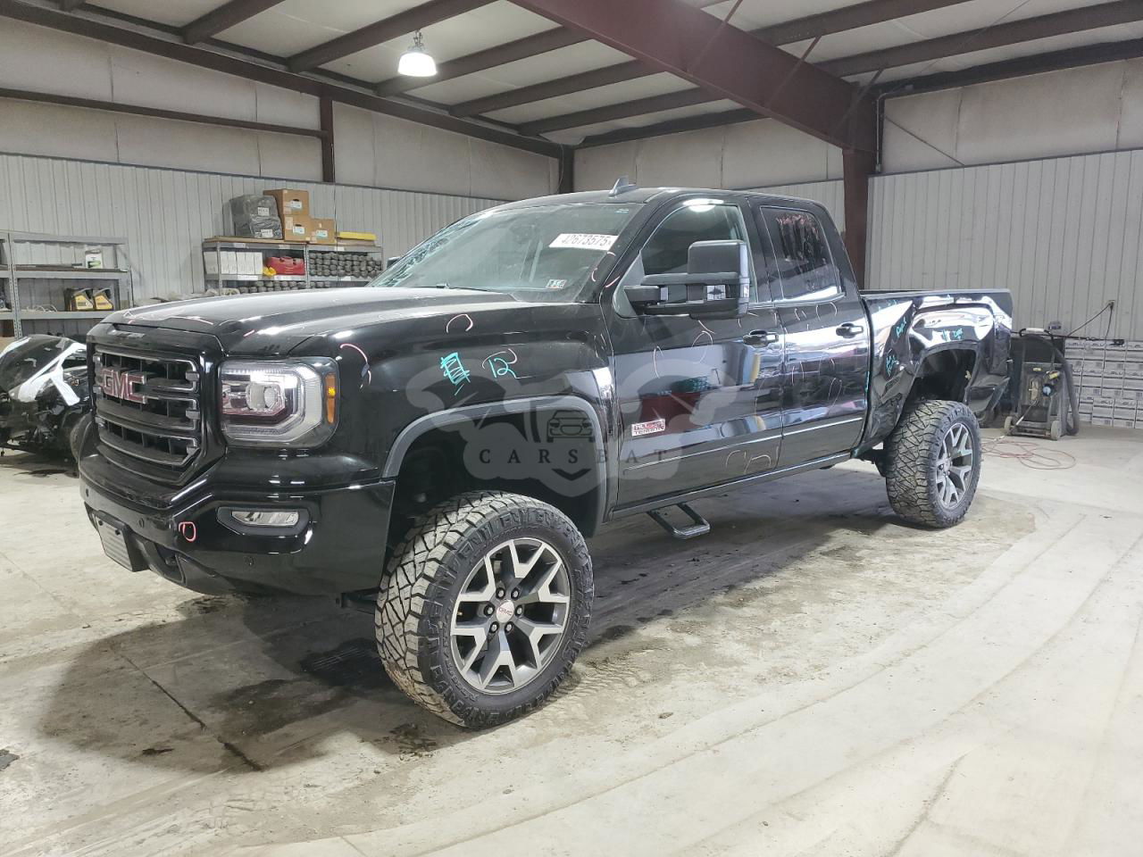 GMC Sierra K1500 SLT 5.3L  8 2017