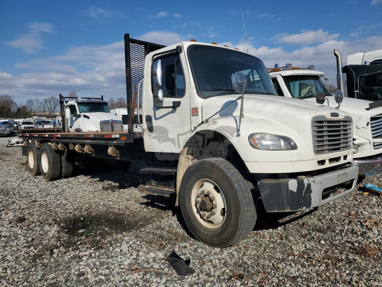 Freightliner Business Class M2 106 MEDIUM DUTY 9.0L  6 2020