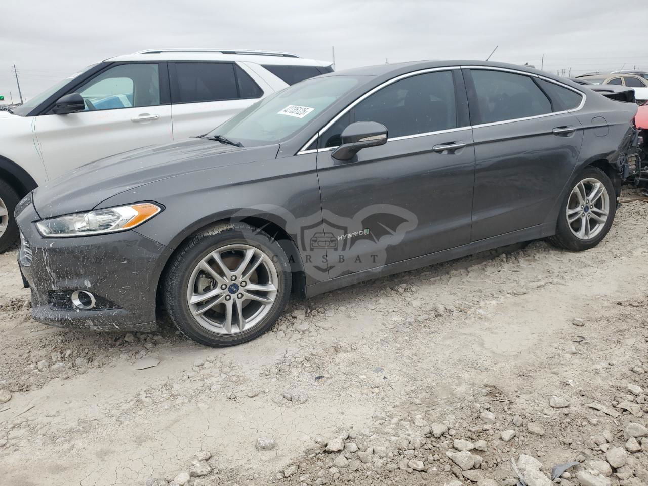 Ford Fusion TITANIUM HEV 2.0L  4 2016