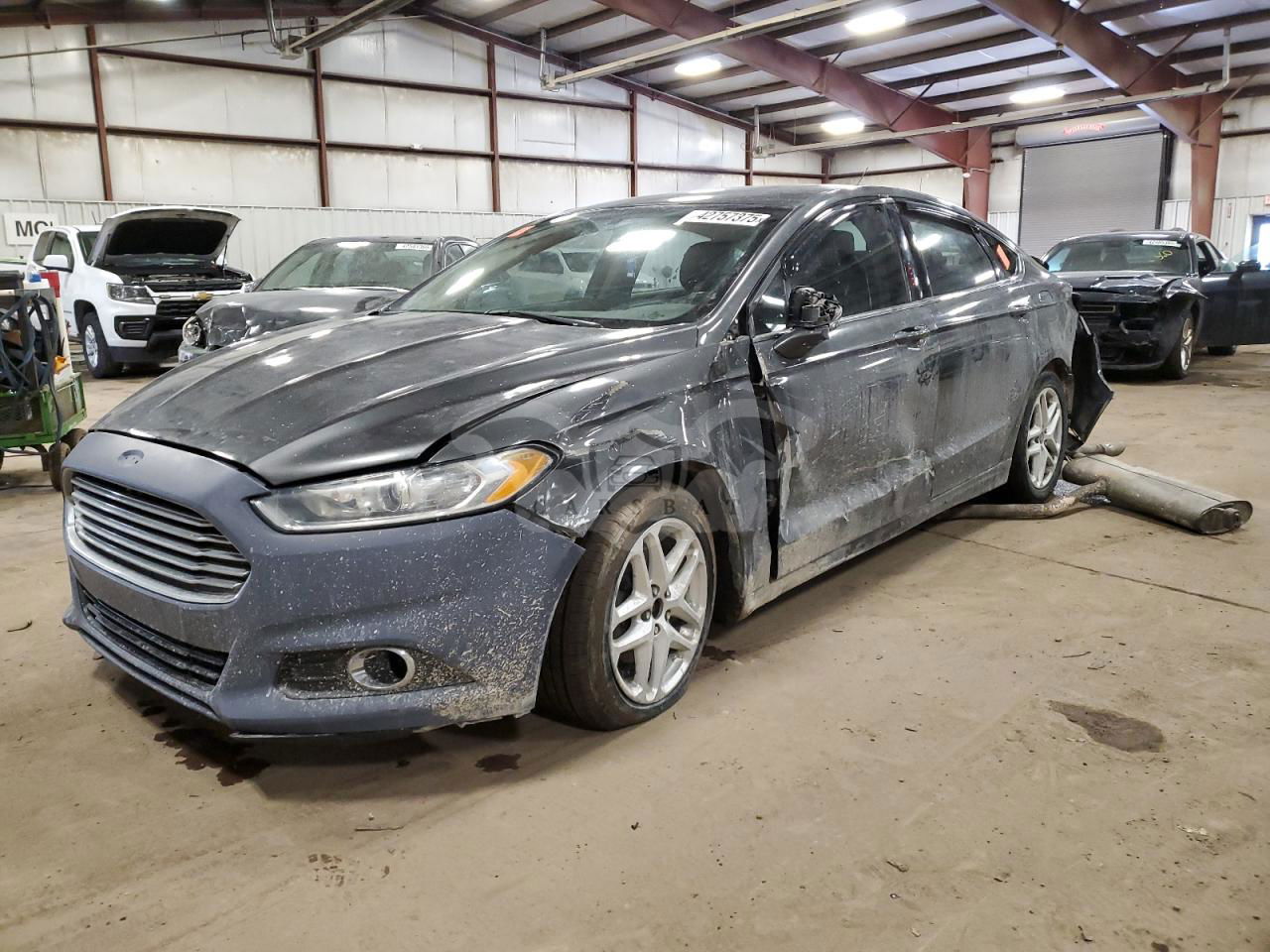 Ford Fusion SE 2.5L  4 2015