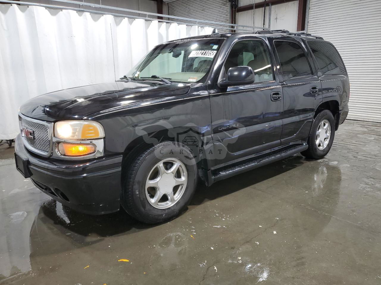 GMC Yukon DENALI 6.0L  8 2006
