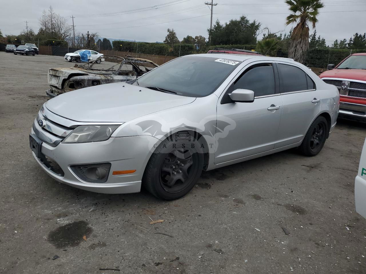 Ford Fusion SE 2.5L  4 2011