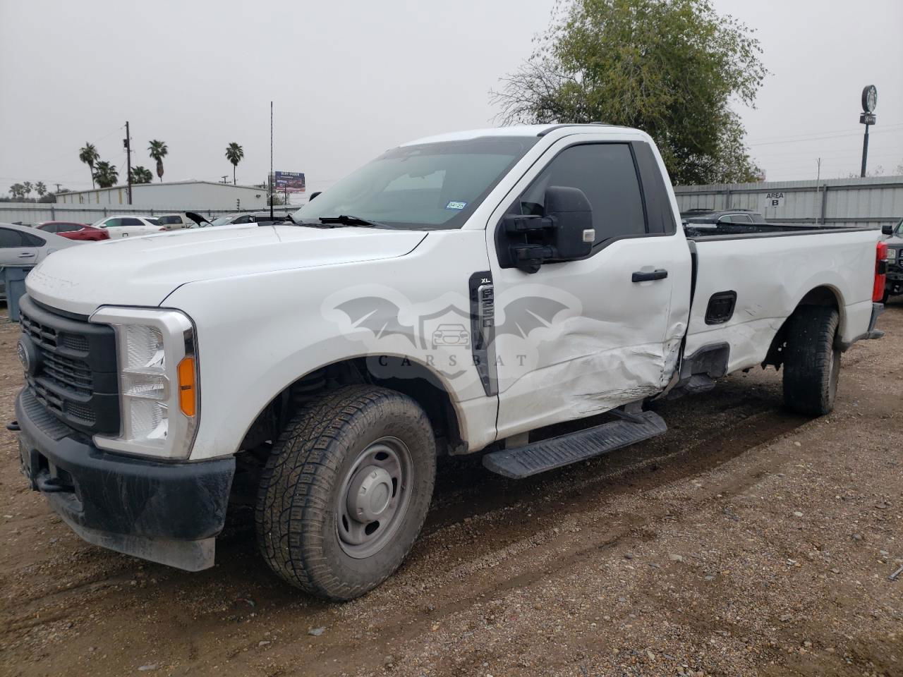 Ford F-250 SUPER DUTY 6.8L  8 2023