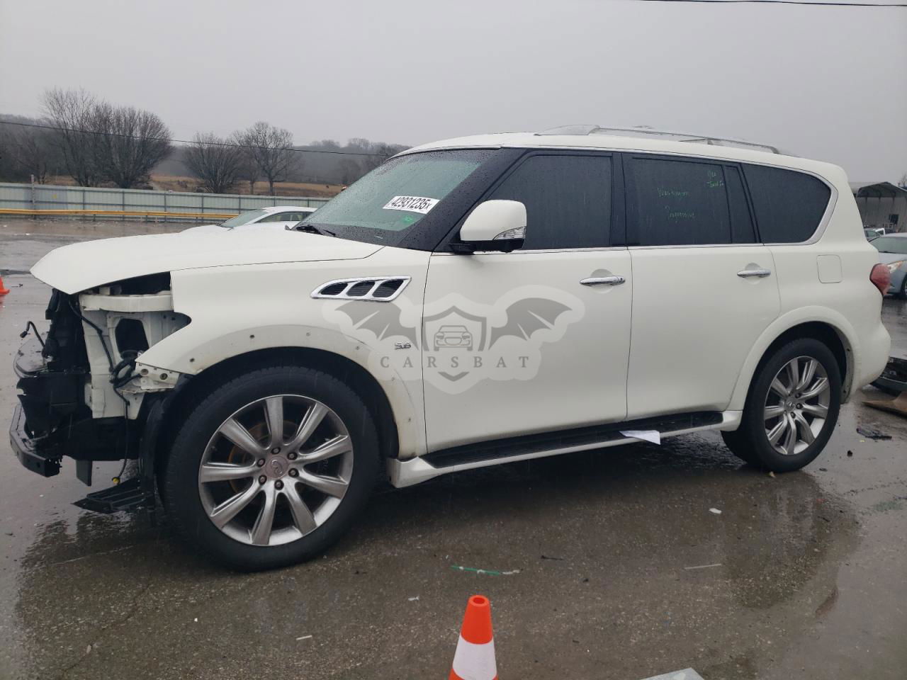 Infiniti QX80 5.6L  8 2014