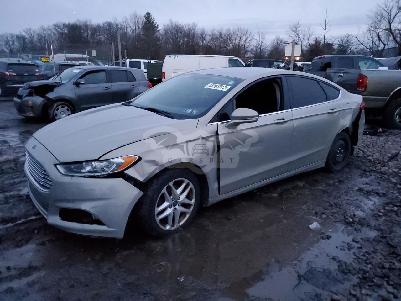 Ford Fusion SE 2.5L  4 2015