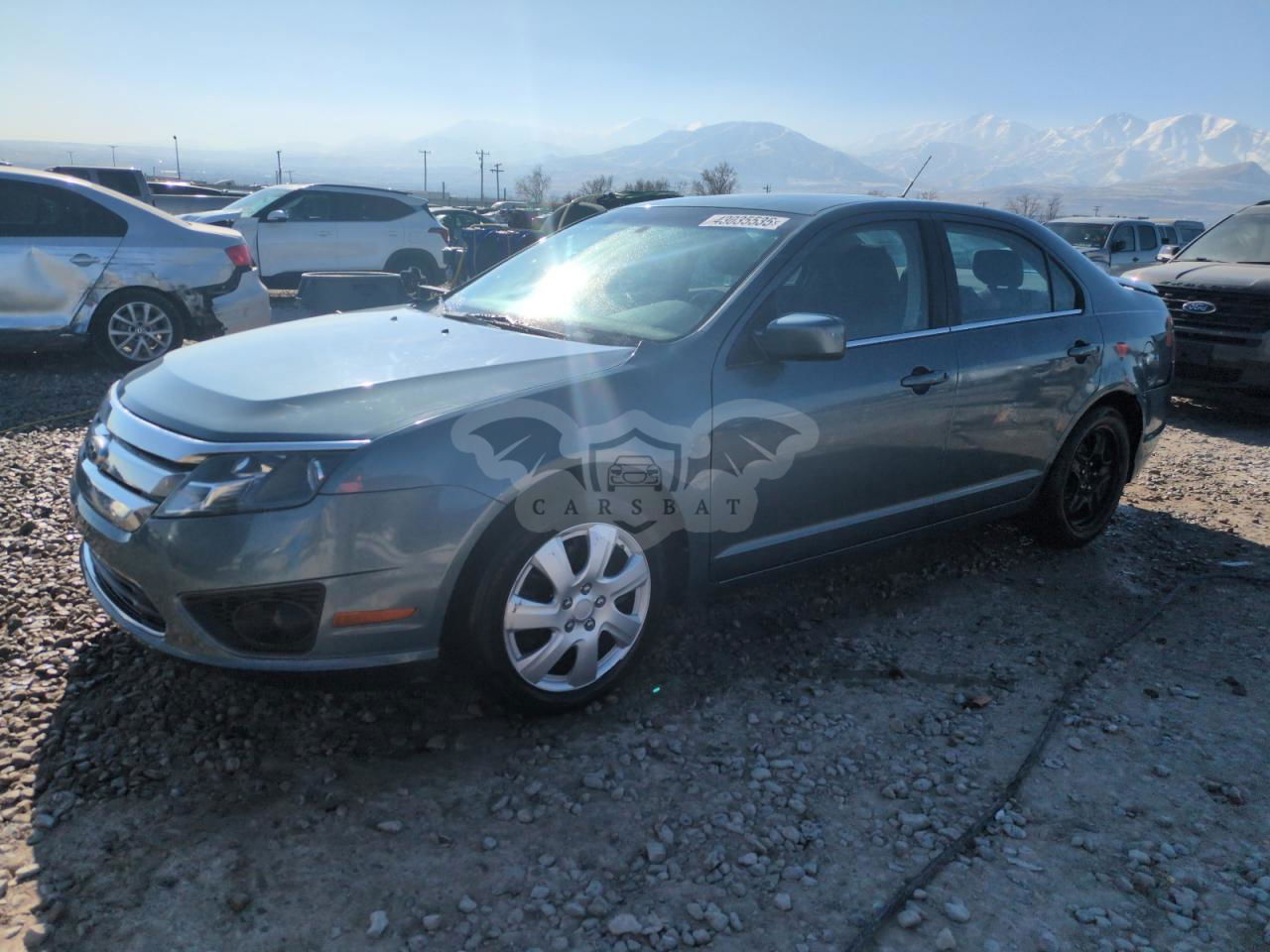 Ford Fusion SE 2.5L  4 2011
