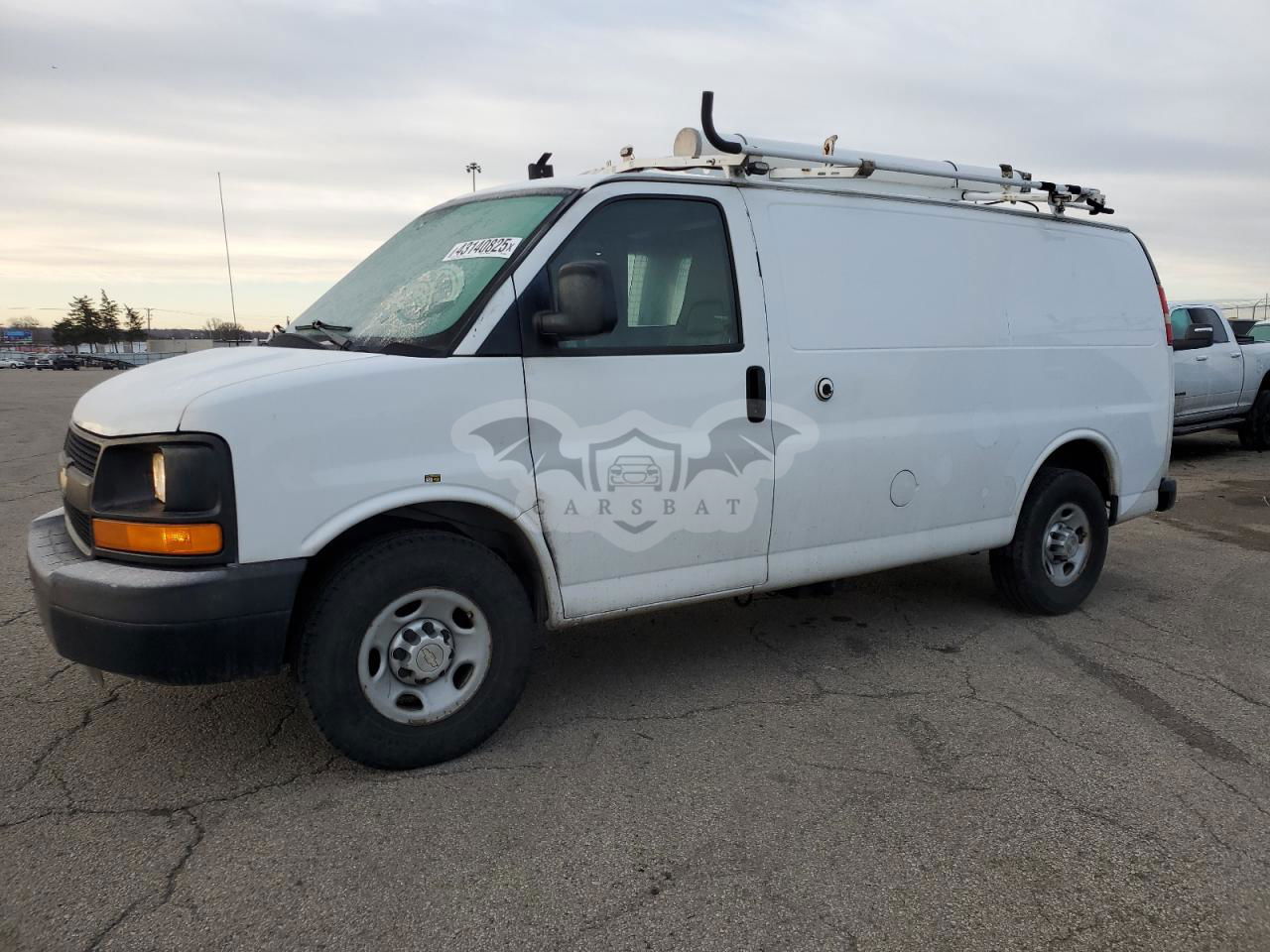 Chevrolet Express 4.8L  8 2013