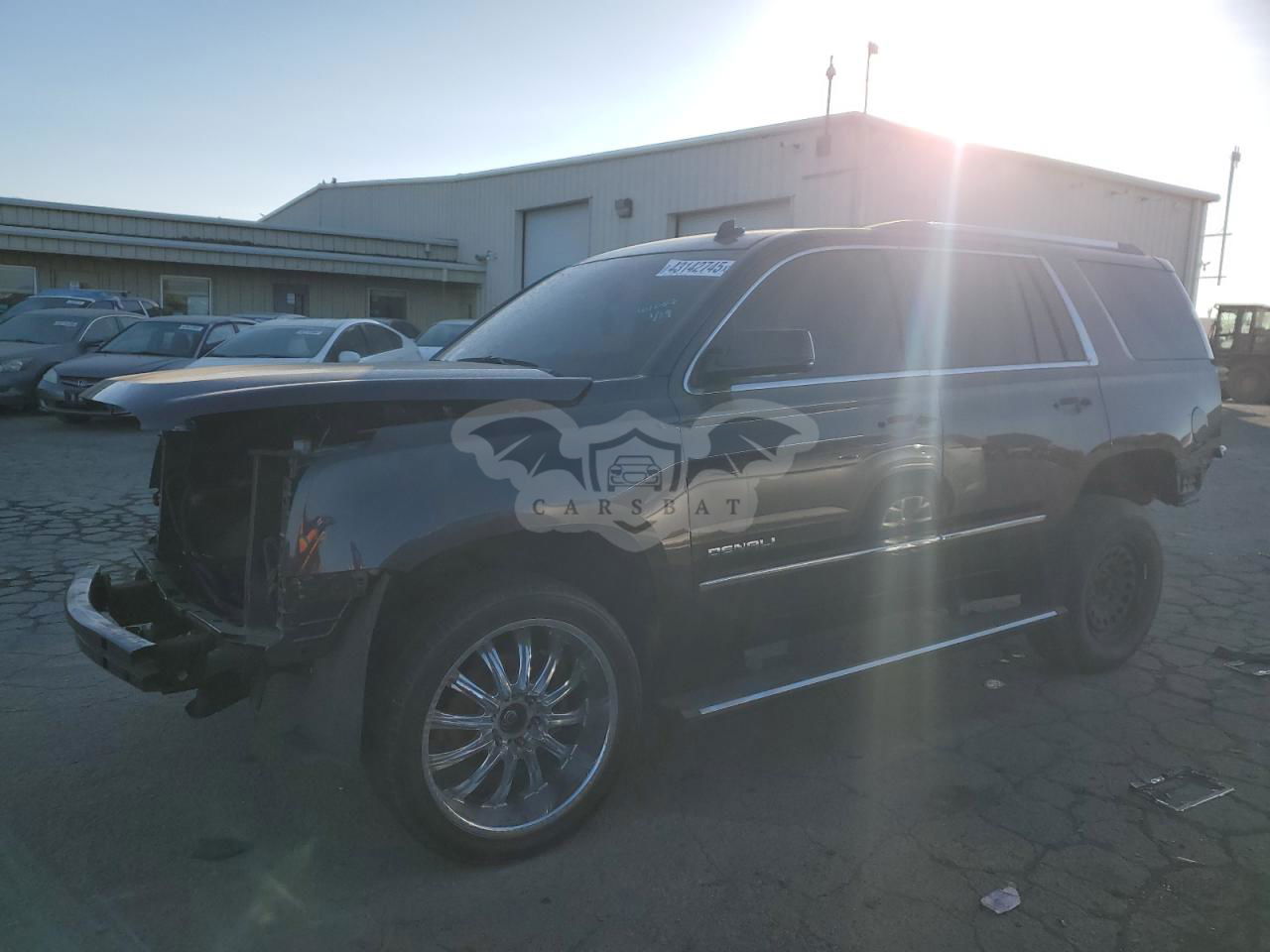 GMC Yukon DENALI 6.2L  8 2015