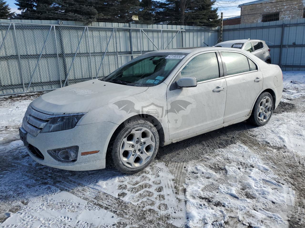 Ford Fusion SE 2.5L  4 2011