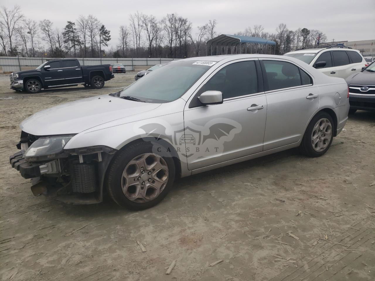 Ford Fusion SE 2.5L  4 2011