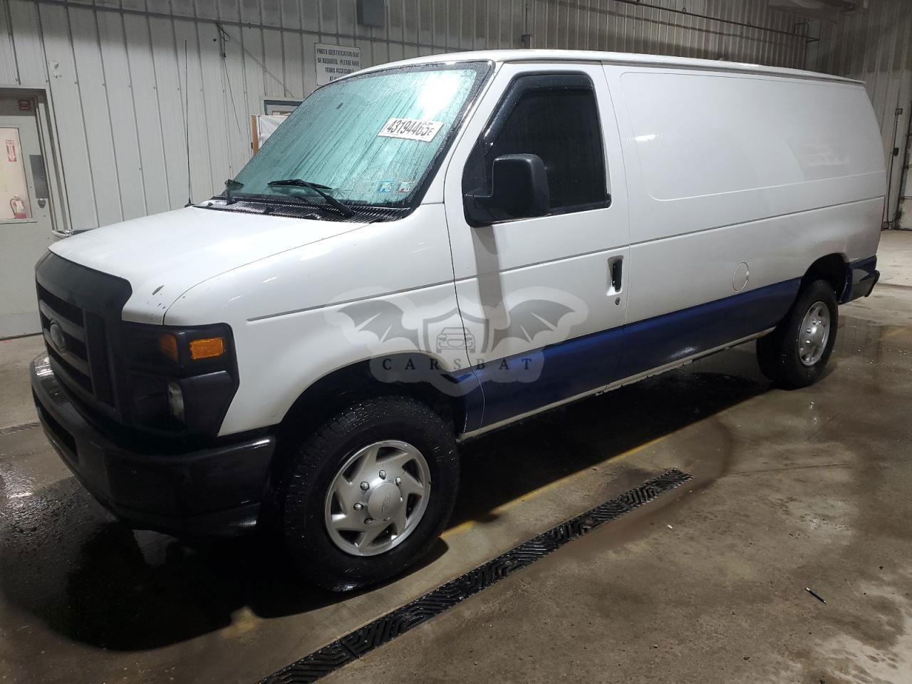 Ford Econoline E250 VAN 4.6L  8 2011