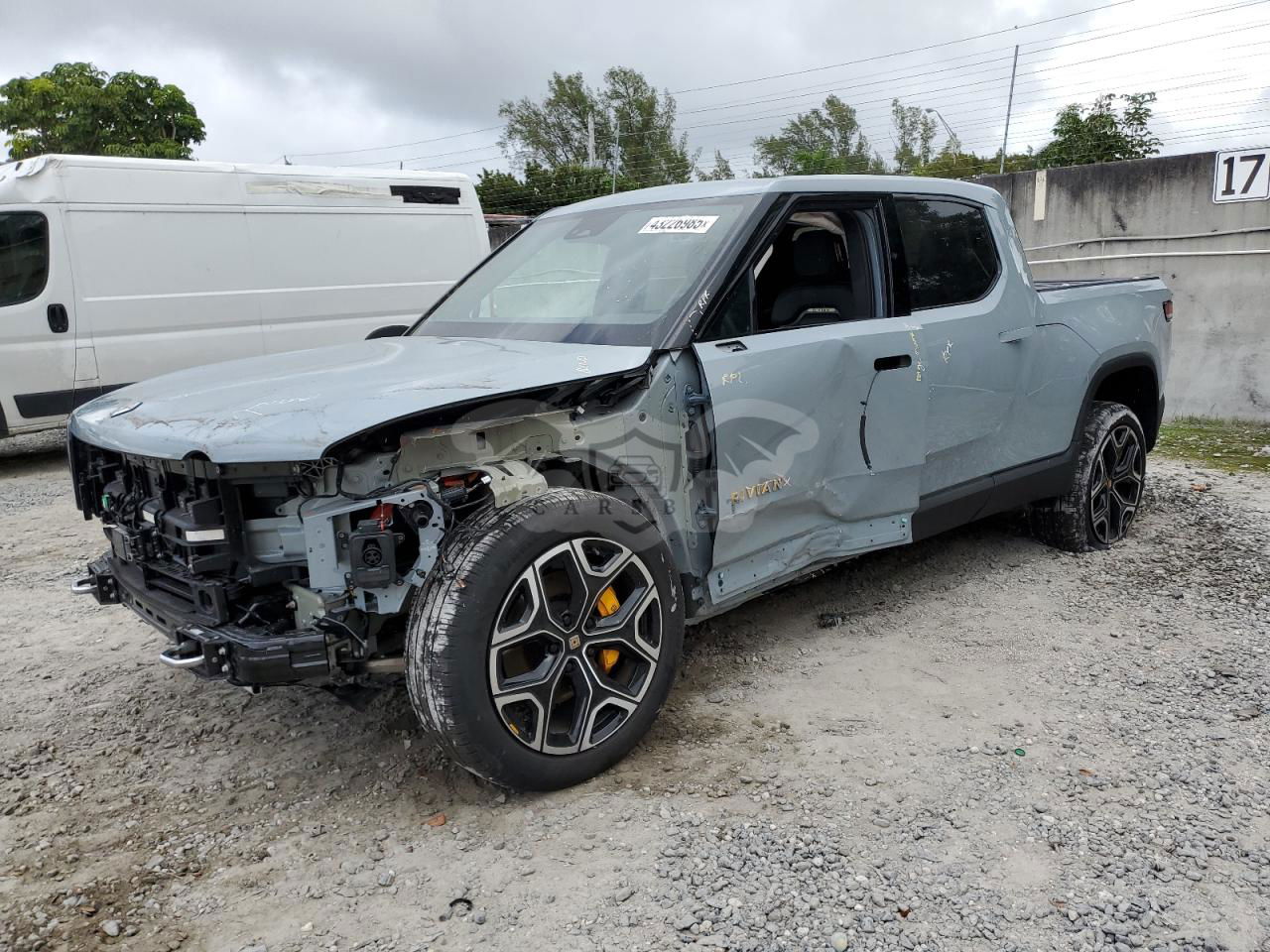 Rivian R1T LAUNCH EDITION 2022