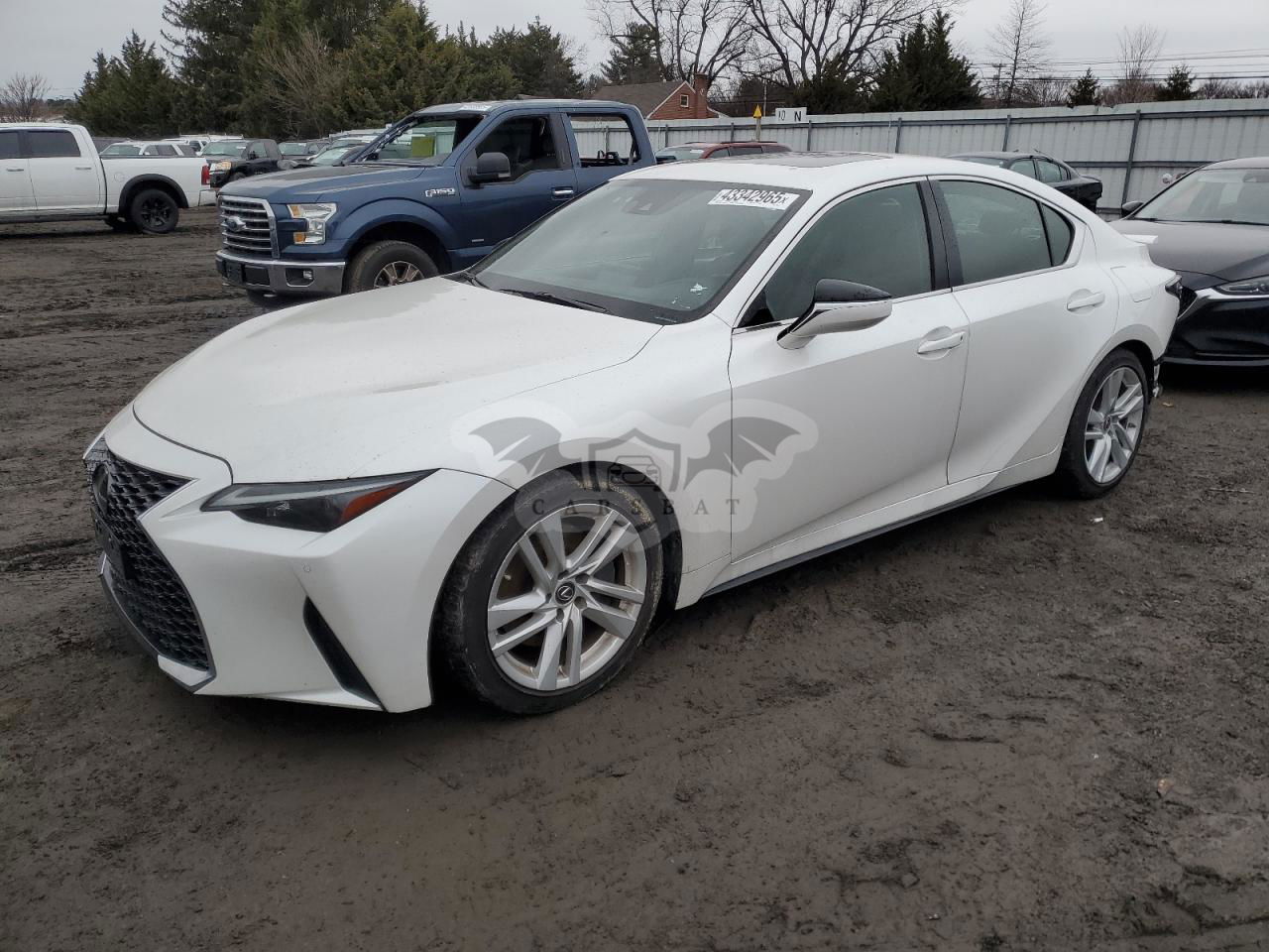 Lexus IS 300 2.0L  4 2021