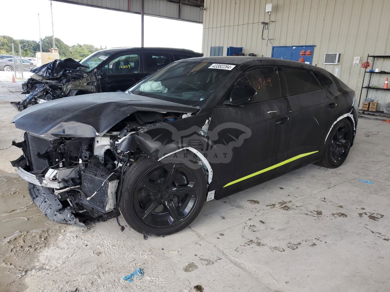 Lamborghini Urus 4.0L  8 2021