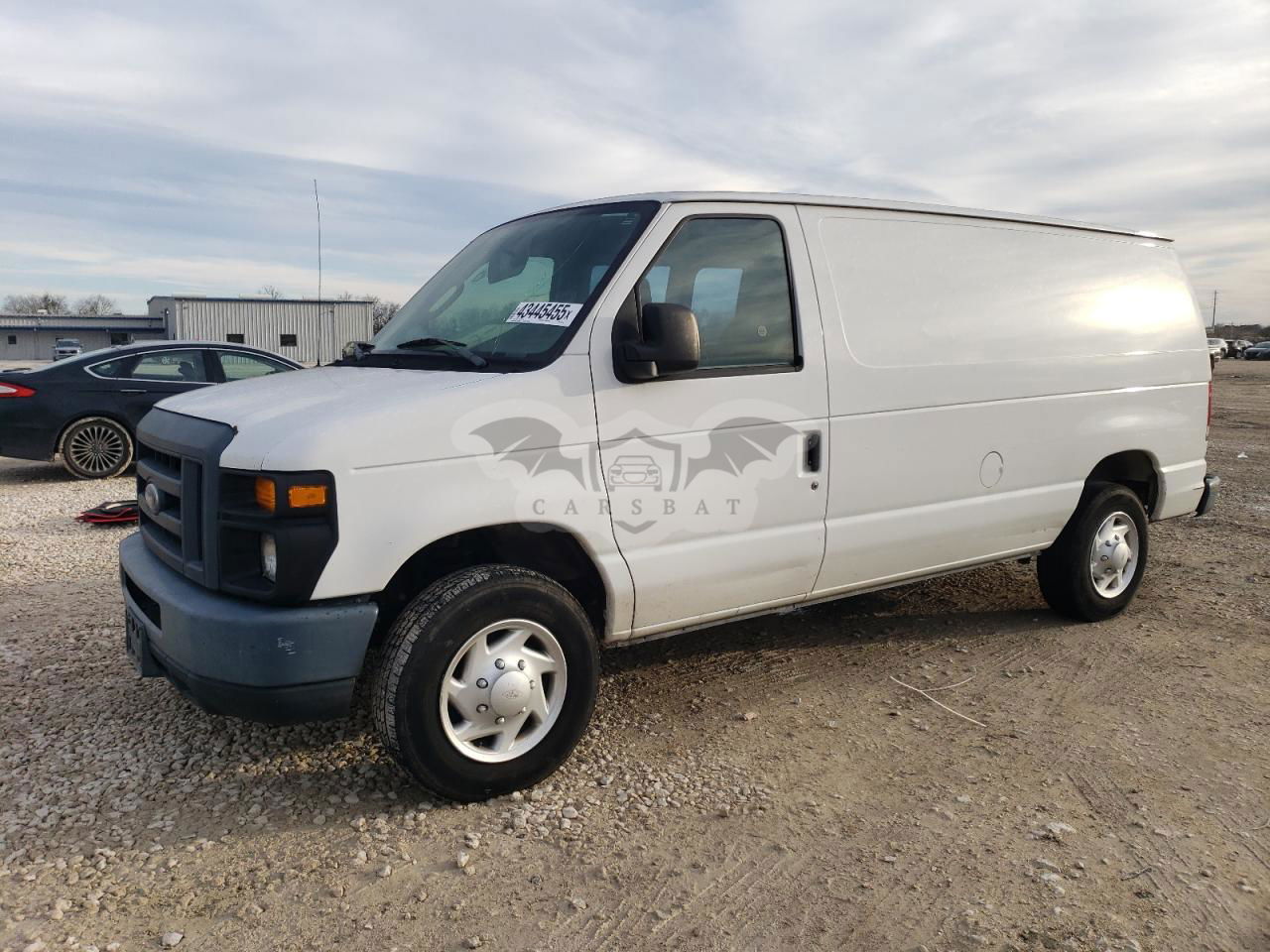 Ford Econoline E150 VAN 4.6L  8 2013